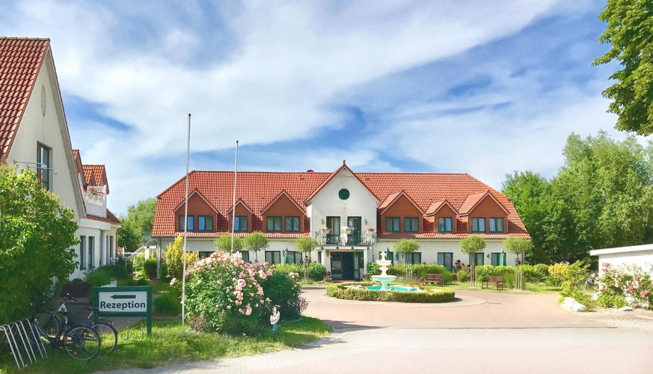 Ferienbungalow Haus Am Teich Boltenhagen  Bagian luar foto