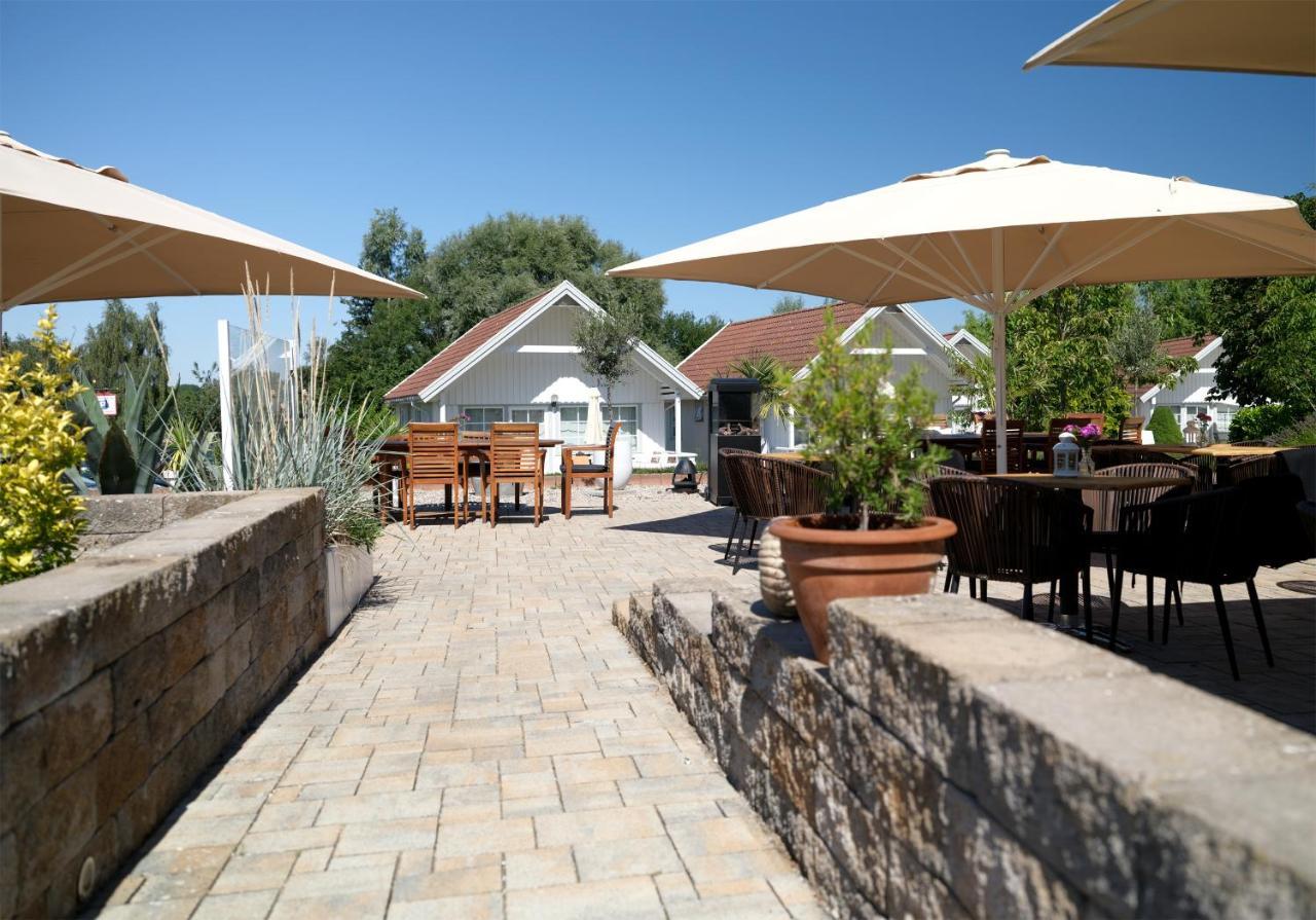 Ferienbungalow Haus Am Teich Boltenhagen  Bagian luar foto